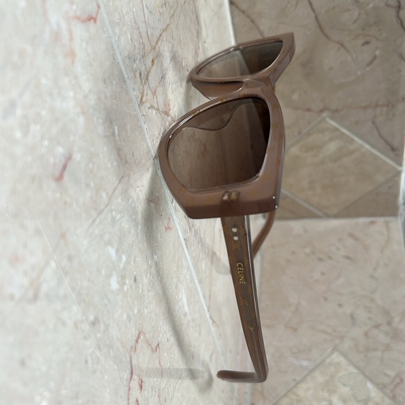 RARE Celine geometric sunglasses tan with gold logo - Picture 5 of 8